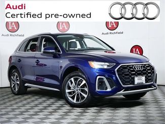 Certified 2022 Audi Q5 2.0T Premium w/ Convenience Package image 1