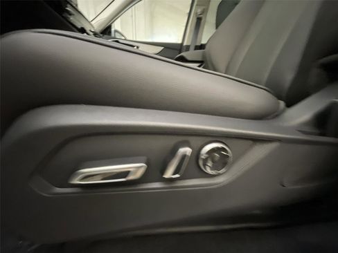 New 2026 Acura MDX SH-AWD image 13