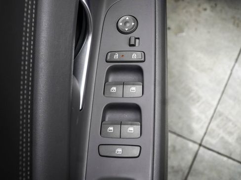 Used 2024 Hyundai Elantra SEL w/ Convenience Package image 31