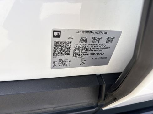 Used 2021 Chevrolet Tahoe RST w/ Luxury Package image 37