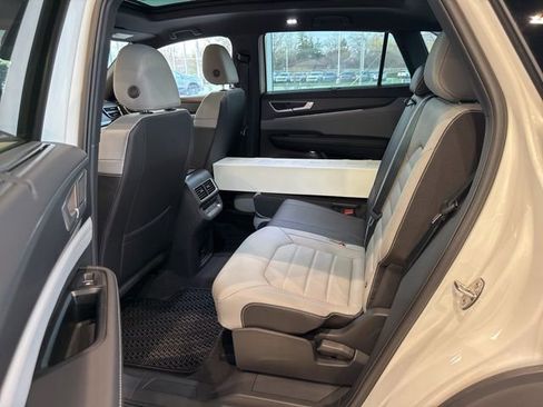New 2026 Volkswagen Atlas Cross Sport SEL R-Line AWD/4WD image 15