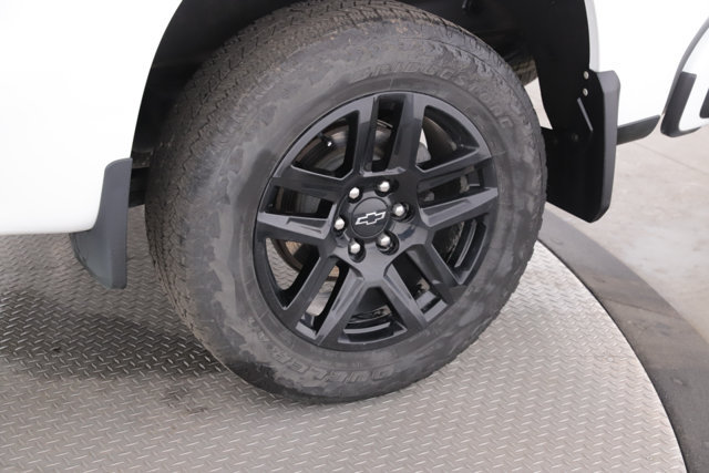 Used 2024 Chevrolet Silverado 1500 RST w/ Max Trailering Package AWD/4WD image 16