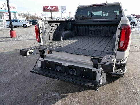 New 2026 GMC Sierra 1500 AT4X AWD/4WD image 9