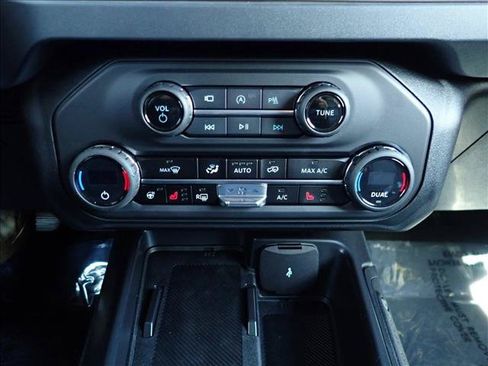 New 2026 Ford Bronco Outer Banks AWD/4WD image 19