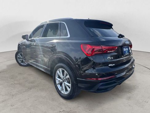 Used 2025 Audi Q3 2.0T Premium image 4