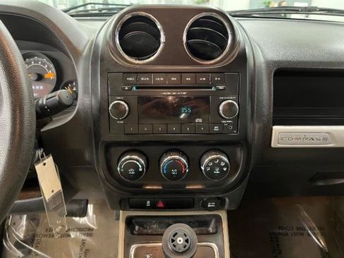 Used 2015 Jeep Compass Sport w/ Power Value Group FWD image 12