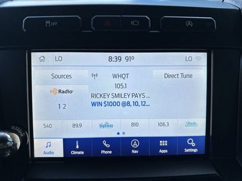Used 2020 Ford F150 Lariat w/ Equipment Group 502A Luxury AWD/4WD image 25