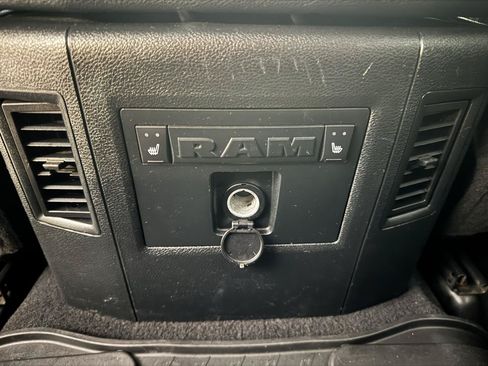 Used 2017 RAM 2500 Limited AWD/4WD image 21