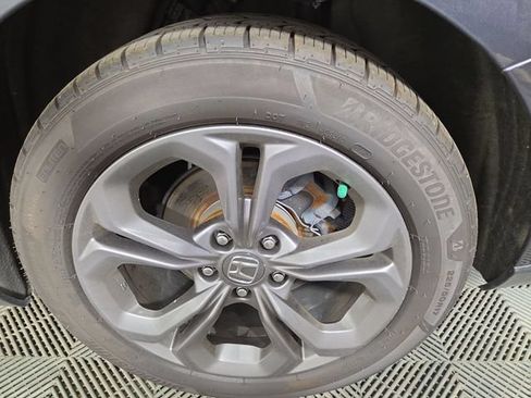 Used 2024 Honda Accord EX image 11
