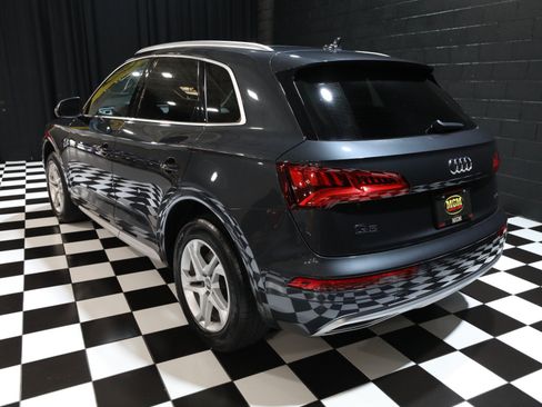 Used 2019 Audi Q5 2.0T Premium w/ Convenience Package AWD/4WD image 22