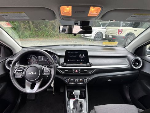 Used 2024 Kia Forte LXS image 34