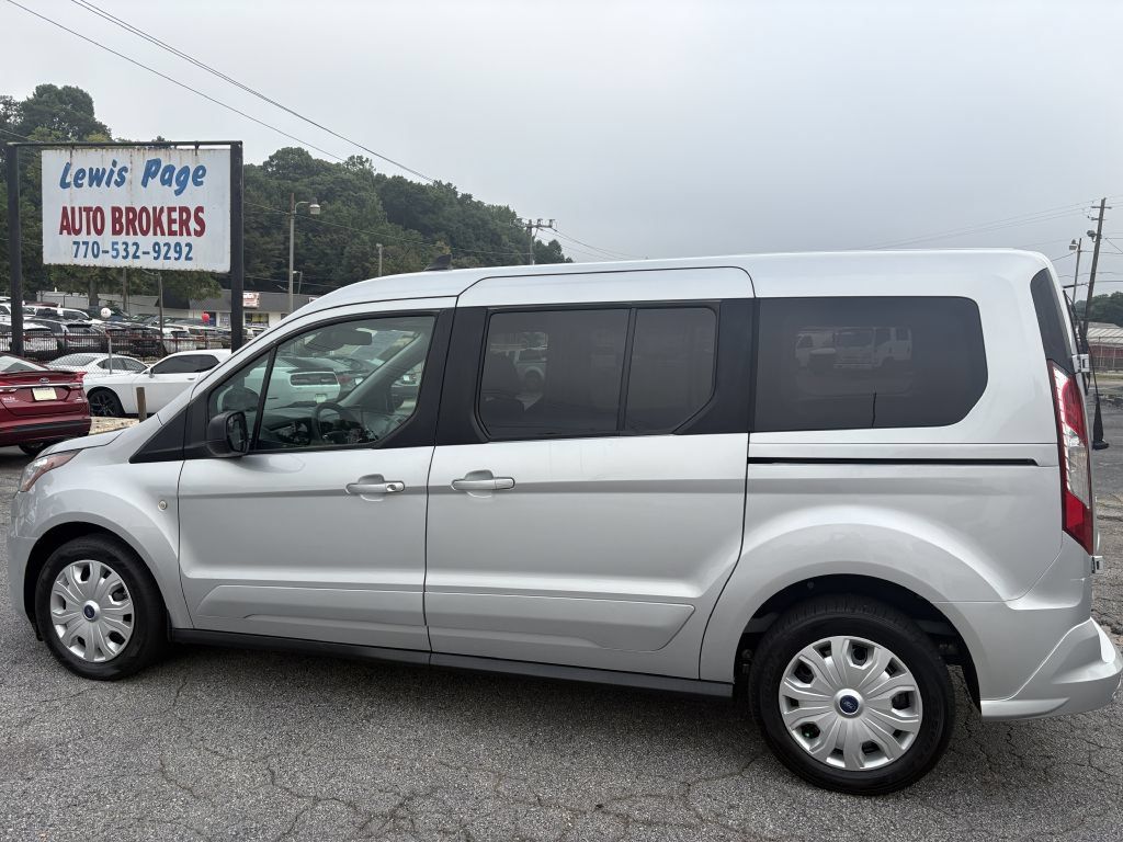 Used 2022 Ford Transit Connect XLT FWD image 2