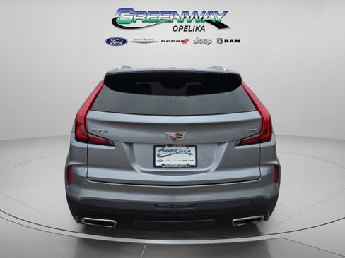 Used 2024 Cadillac XT4 Premium Luxury image 11