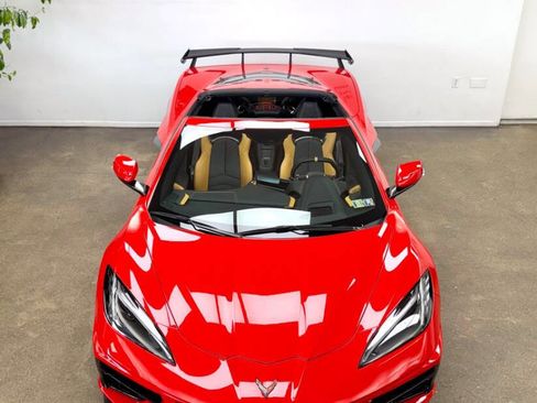 Used 2023 Chevrolet Corvette Stingray Preferred Cpe w/ Z51 Performance Package image 37