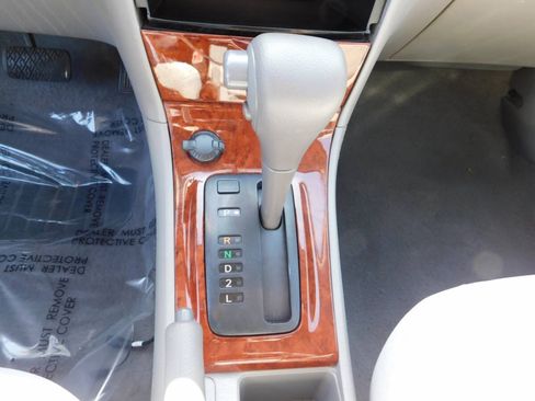 Used 2008 Toyota Corolla LE w/ Audio Value Pkg FWD image 13