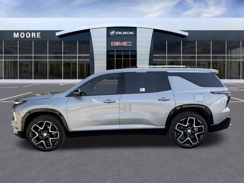 Used 2025 Chevrolet Traverse High Country image 6