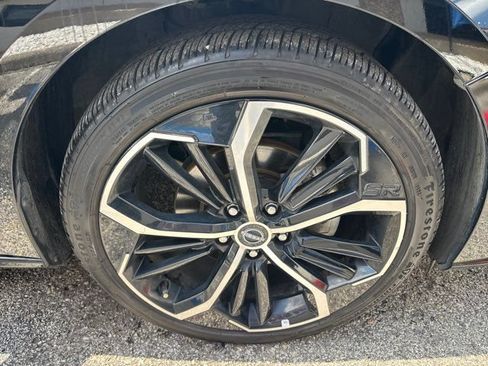 Used 2024 Nissan Altima 2.5 SR FWD image 7