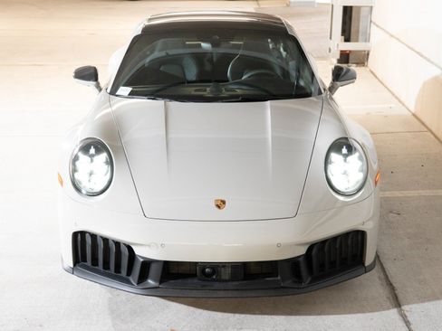 Certified 2025 Porsche 911 Carrera GTS RWD image 6