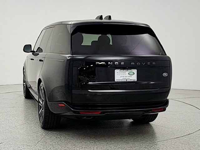 Certified 2023 Land Rover Range Rover SE AWD/4WD image 6