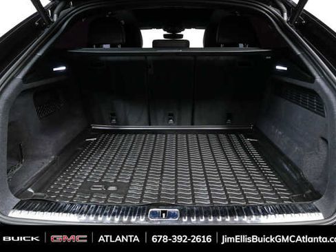 Used 2025 Audi Q8 Premium Plus AWD/4WD image 29