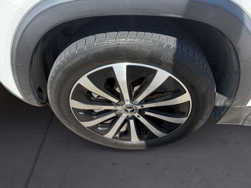 Used 2022 Mercedes-Benz GLB 250 image 14