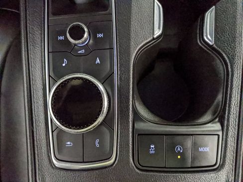 Used 2022 Cadillac XT4 Sport w/ Comfort Package AWD/4WD image 10