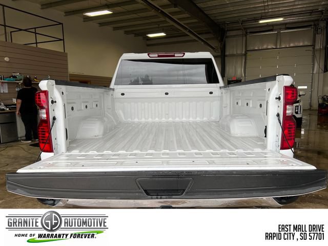 Used 2025 Chevrolet Silverado 2500 LT w/ Convenience Package AWD/4WD image 18