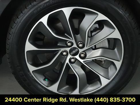 Certified 2023 Lincoln Nautilus Reserve w/ Equipment Group 201A AWD/4WD image 10