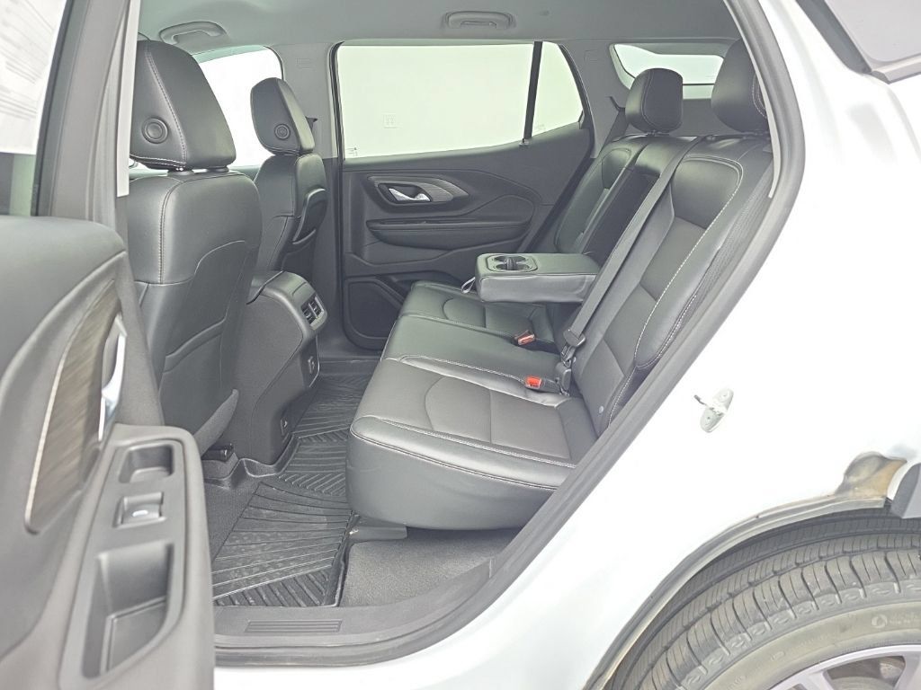 Used 2023 GMC Terrain SLT AWD/4WD image 44