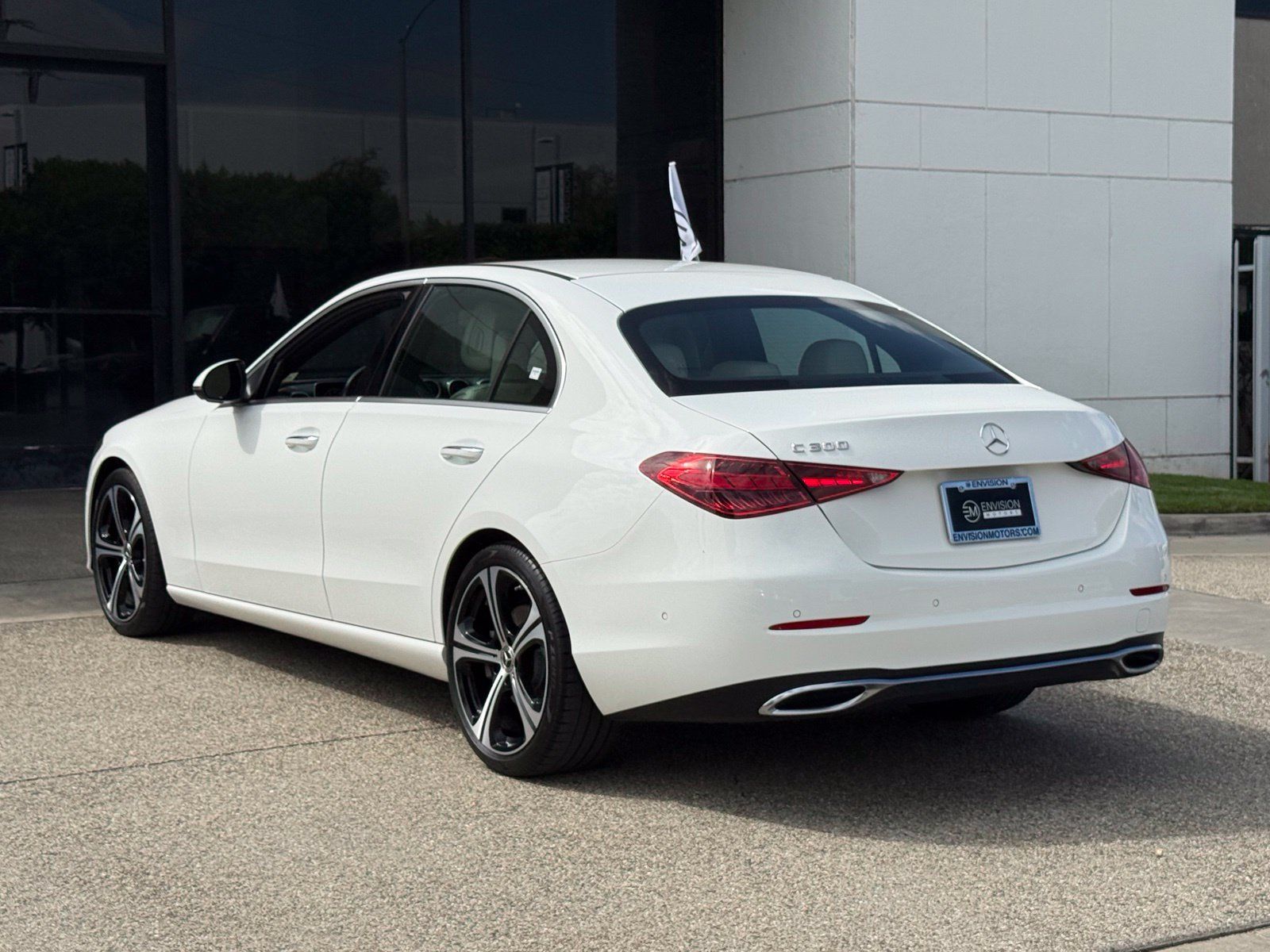 Used 2024 Mercedes-Benz C 300 Sedan image 10