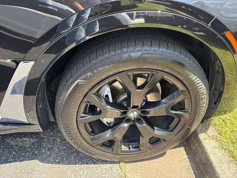 Used 2019 BMW X7 xDrive40i w/ Premium Package AWD/4WD image 10