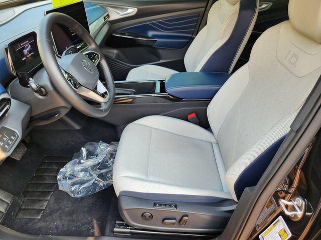 Certified 2025 Volkswagen ID.4 Pro S AWD/4WD image 11