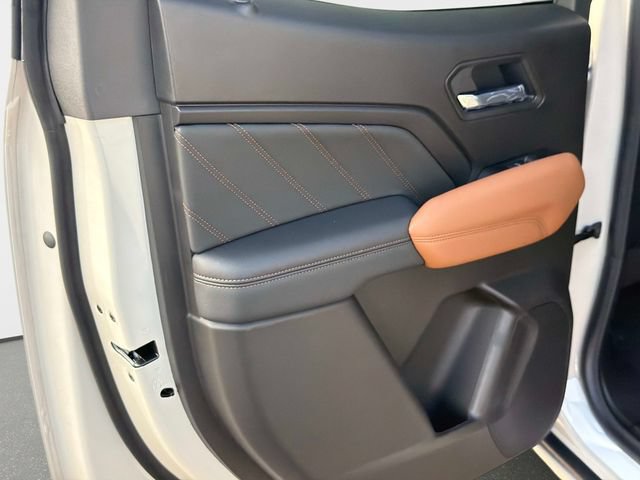 New 2026 GMC Canyon AT4 w/ Technology Plus Package AWD/4WD image 11
