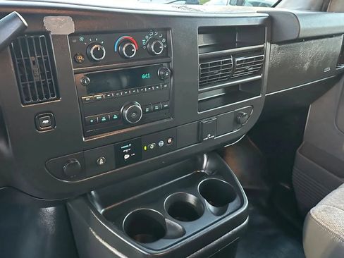 Used 2021 Chevrolet Express 2500 w/ Driver Convenience Package RWD image 15