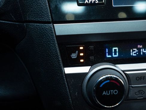 Used 2017 Subaru Legacy 2.5i Sport AWD/4WD image 26