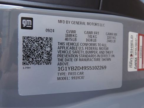 Used 2025 Chevrolet Corvette Stingray Preferred Cpe w/ Z51 Performance Package image 20