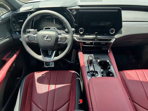 Used 2025 Lexus RX 500h F Sport w/ Convenience Package AWD/4WD image 17