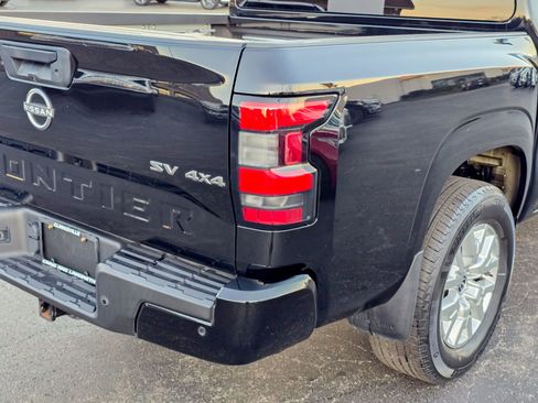 Used 2023 Nissan Frontier SV w/ SV Convenience Package image 21
