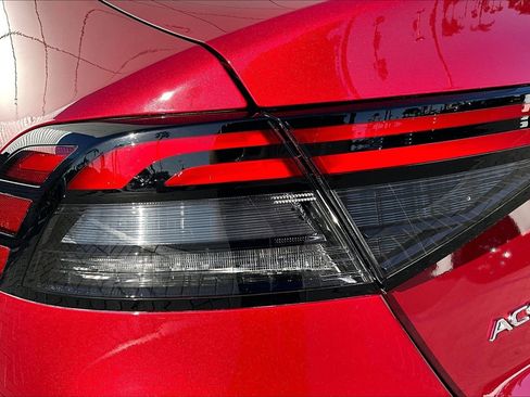 Used 2023 Honda Accord EX image 29