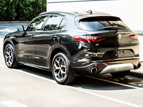 Used 2021 Alfa Romeo Stelvio Ti AWD/4WD image 6
