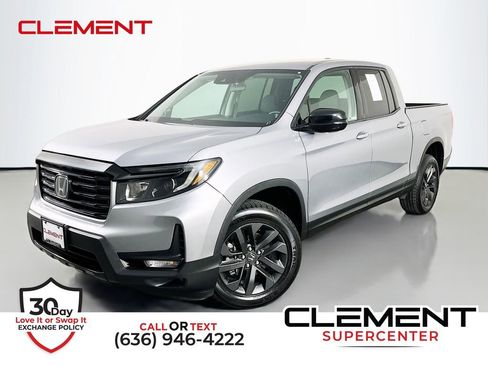Used 2023 Honda Ridgeline Sport image 1