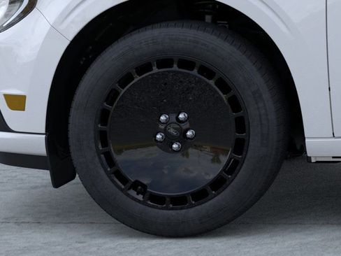 New 2025 Ford Maverick Lobo AWD/4WD image 22