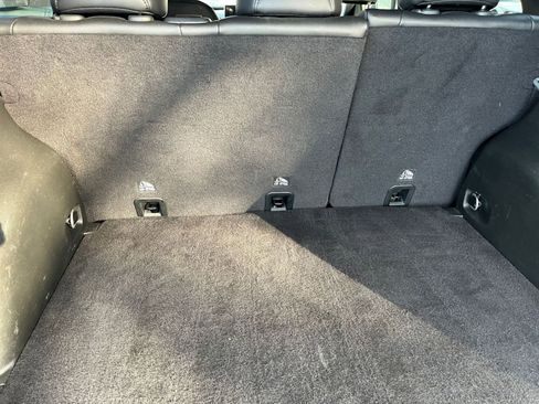 Used 2025 Jeep Compass Limited image 32