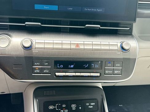 Used 2024 Hyundai Kona Limited FWD image 15