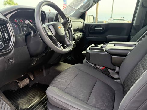 Used 2021 Chevrolet Silverado 1500 Custom image 7