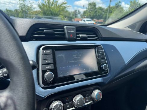Used 2025 Nissan Versa SV FWD image 19