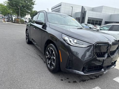 Used 2025 BMW X3 xDrive30i AWD/4WD image 1