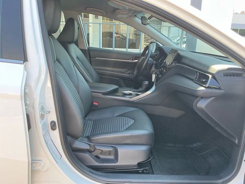 Used 2023 Toyota Camry SE FWD image 31
