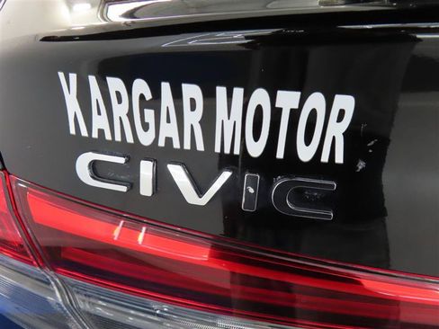 Used 2023 Honda Civic EX image 14