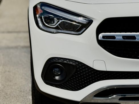 Used 2023 Mercedes-Benz GLA 250 w/ Premium Package image 7